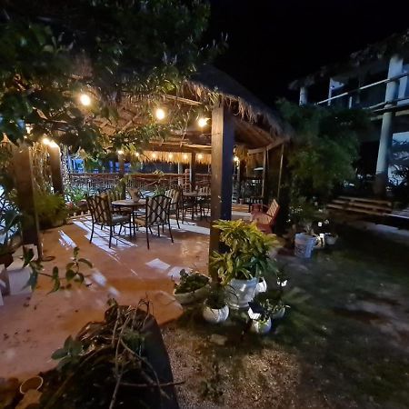 Готель Don Panchon Y Maruxa Isla Holbox Екстер'єр фото