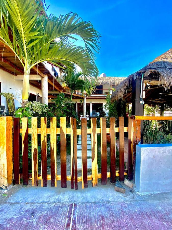 Готель Don Panchon Y Maruxa Isla Holbox Екстер'єр фото